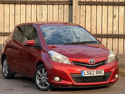Used Toyota Yaris SR 2012 Red Hatchback