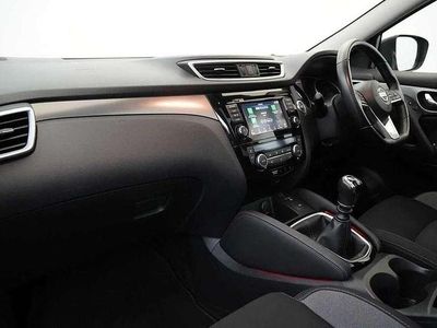 Used Nissan Qashqai N-Connecta 138 HP (101 kW) 2019 Silver SUV