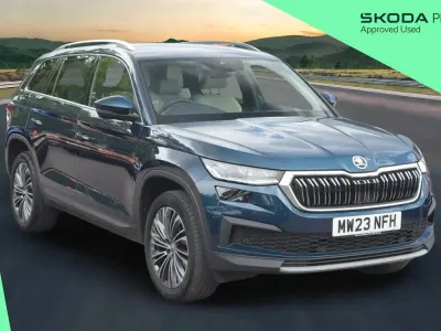 Used Skoda Kodiaq SE L Executive 150 HP (110 kW) 2023 Petrol blue metallic SUV