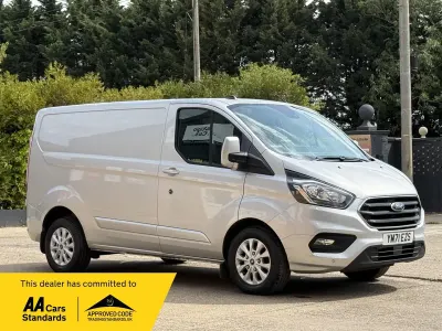 Used Ford Transit Custom Limited 130 HP (95 kW) 2022 Silver Van