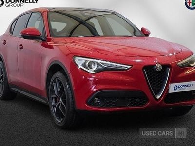 Used Alfa Romeo Stelvio 210 HP (154 kW) 2017 Red SUV