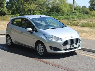 Used Ford Fiesta Zetec 2013 Silver Hatchback