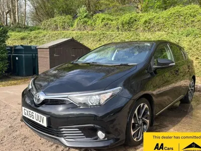 Used Toyota Auris