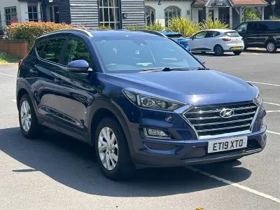 Used Hyundai Tucson SE 132 HP (97 kW) 2019 Blue SUV