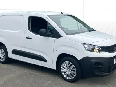 Usado Peugeot Partner 102 HP (75 kW) 2020 Monovolume