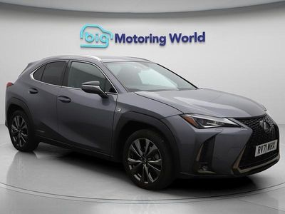 Lexus UX