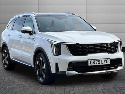 Used Kia Sorento 248 HP (182 kW) 2025 White SUV