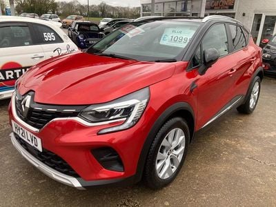 Used Renault Captur Iconic 2021 Red black SUV