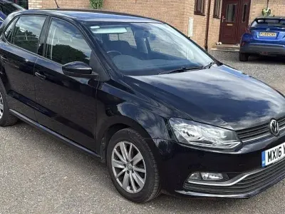 Used VW Polo SE 75 HP (55 kW) 2016 Black Hatchback