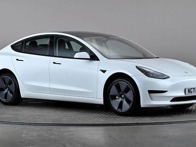 White Used 2021 Tesla Model 3 Standard Range Sedan | £15,898 (Fair price)