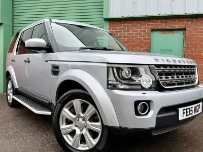 Used Land Rover Discovery 4 SE 251 HP (184 kW) 2015 Silver SUV