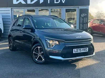 Używany Kia Niro 2025 Szary SUV