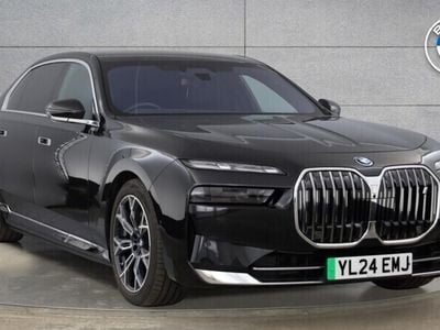 BMW i7