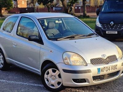 Used Toyota Yaris T3 2004 Silver Hatchback