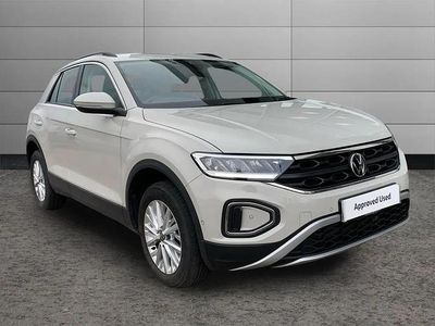 Begagnad VW T-Roc Life 150 HK (110 kW) 2023 Grå SUV