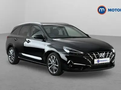 Used Hyundai i30 Premium 120 HP (88 kW) 2024 Estate
