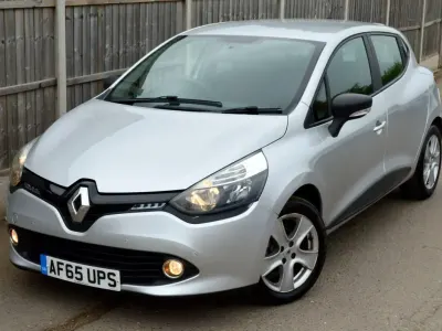 Gebraucht Renault Clio IV Expression+ 75 PS (55 kW) 2015 Silber Kleinwagen