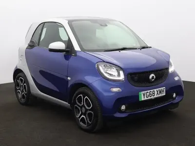 Used Smart ForTwo Electric Drive Premium 58 kW (80 HP) 2018 Silver Coupe