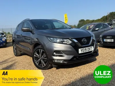 Used Nissan Qashqai N-Connecta 115 HP (84 kW) 2019 Grey SUV