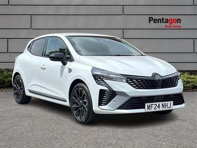 Glacier white Used 2024 Renault Clio V Esprit Alpine Hatchback | £21,999 (Expensive)