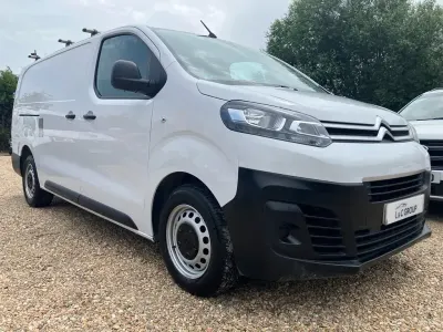 Used Citroën Dispatch 145 HP (106 kW) 2023 White MPV