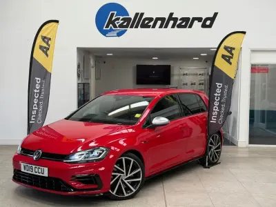 Used VW Golf VII R 300 HP (220 kW) 2019 Red Hatchback