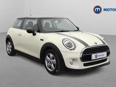 Used Mini Cooper Classic 136 HP (100 kW) 2019 White Hatchback