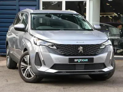 Used Peugeot 5008 Allure Premium 130 HP (95 kW) 2021 Grey SUV