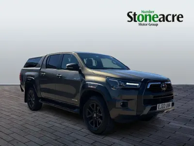 Używany Toyota HiLux 201 KM (147 kW) 2022 Brązowy Pickup