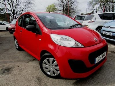 Begagnad Peugeot 107 Access 68 HK (50 kW) 2014 Röd Halvkombi