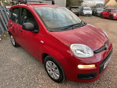 Used Fiat Panda Pop 69 HP (50 kW) 2016 Red Hatchback