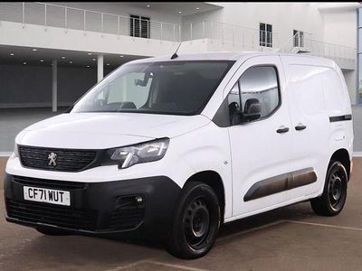 White Used 2022 Peugeot Partner MPV | £5,250 (Expensive)