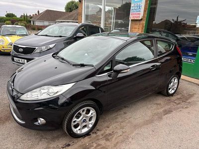 Black Used 2012 Ford Fiesta Zetec Hatchback | £3,295 (Fair price)