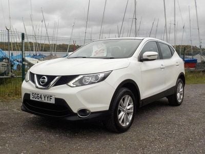 Used Nissan Qashqai Acenta 2014 White SUV