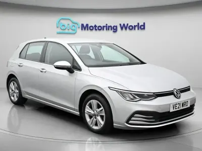 Used VW Golf VII Life 130 HP (95 kW) 2021 Silver Hatchback