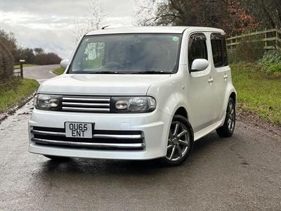 White Used 2015 Nissan Cube Hatchback | £7,495 (A bit pricey)