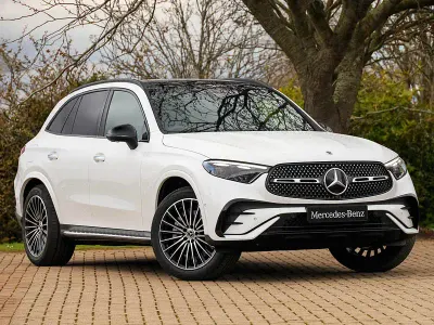 New Mercedes GLC300 AMG Line Premium Plus 258 HP (189 kW) 2025 White SUV