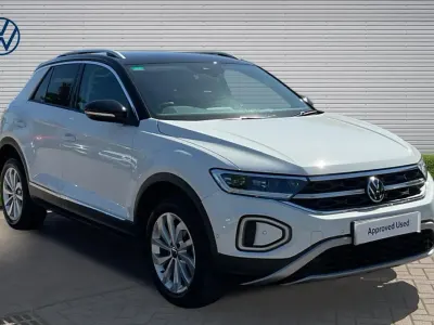 Begagnad VW T-Roc Style 150 HK (110 kW) 2023 Vit SUV