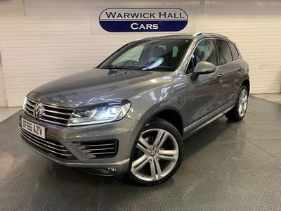 Grey Used 2016 VW Touareg R-line Plus SUV | £14,495 (Expensive)