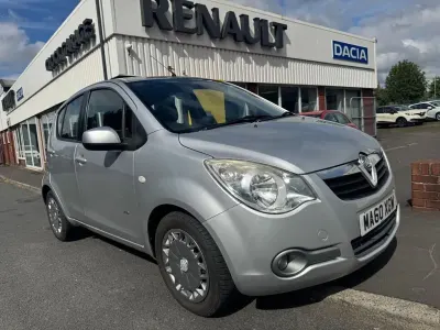Used Vauxhall Agila Club 65 HP (47 kW) 2010 Silver MPV
