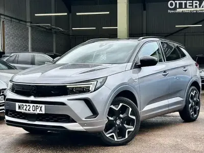 Usado Vauxhall Grandland X Ultimate 131 HP (96 kW) 2024 SUV