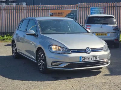 Used VW Golf VII Match 130 HP (95 kW) 2019 Silver Hatchback