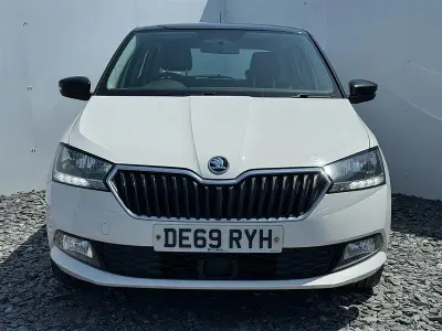 Used Skoda Fabia Colour Edition 95 HP (69 kW) 2019 White Hatchback