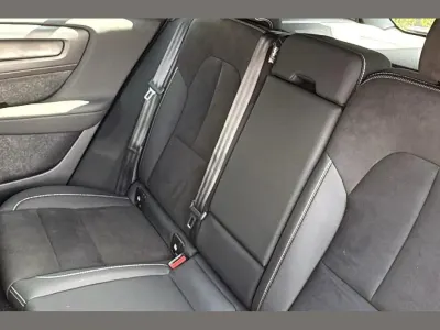Used Volvo XC40 Plus 194 HP (142 kW) 2025 Black SUV