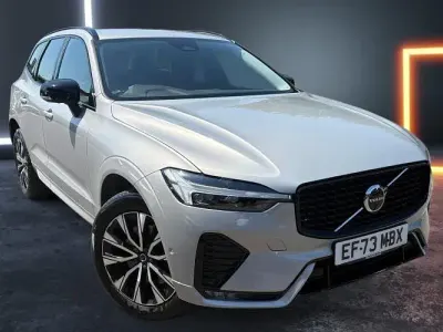 Used Volvo XC60 Plus 250 HP (183 kW) 2023 Silver SUV