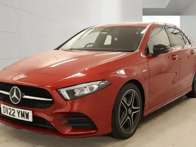 Used Mercedes A180 Executive 136 HP (100 kW) 2022 Red Hatchback