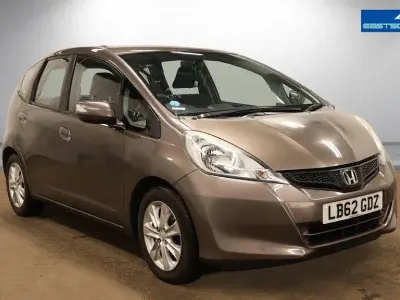 Used Honda Jazz ES 99 HP (72 kW) 2013 Brown Hatchback