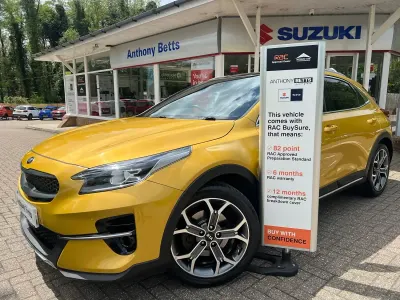 Used Kia XCeed First Edition 2020 Yellow SUV