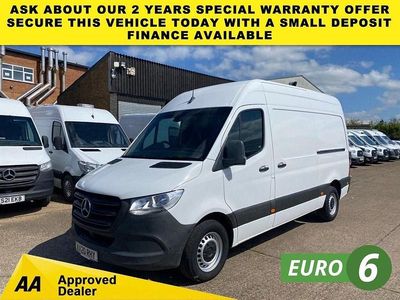 Usado Mercedes Sprinter 161 HP (118 kW) 2020 Branco Van