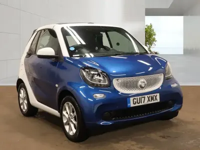 Used Smart ForTwo Cabrio Passion 71 HP (52 kW) 2017 Blue Cabriolet